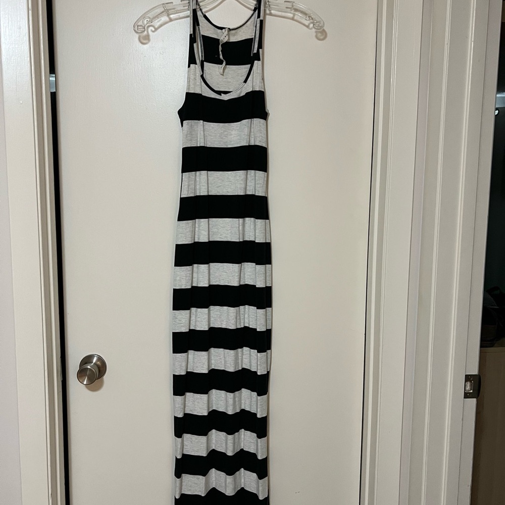 Like New! Lululemon Racerback Midi Dress